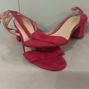 NINE WEST Size 7.5 Pink Open Toed Strappy Ankle Sleek Suede 2.5” Block Heels